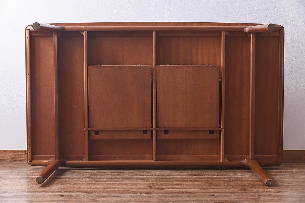 ヴィンテージ家具　北欧ビンテージ　A.H.Mackintosh(マッキントッシュ)エクステンションテーブル(ダイニングテーブル)