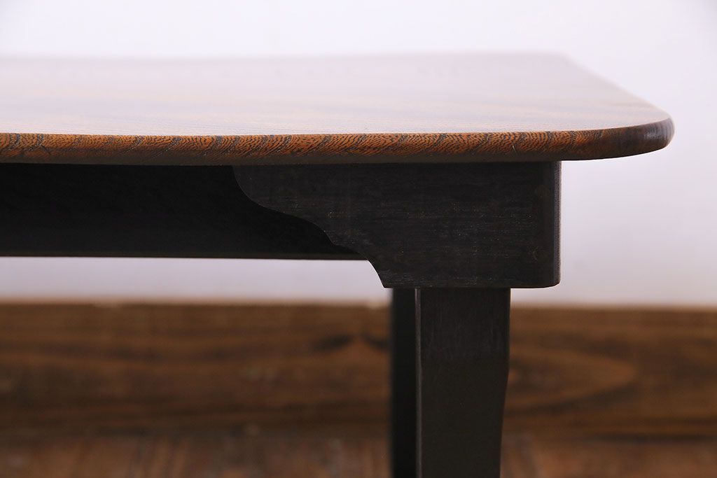アンティーク家具　昭和中期　ケヤキ材一枚板　味わい深い質感の角ちゃぶ台(ローテーブル、座卓)