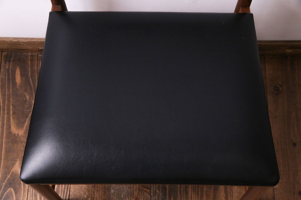 北欧ビンテージ家具　McIntosh(マッキントッシュ)No.9433　ミッドセンチュリーデザインのダイニングチェア(ワークチェア、椅子)