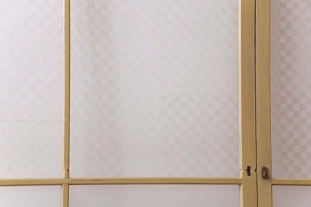 売れ筋介護用品も！ ペイント建具 当店オリジナルガラス レトロな雰囲気が魅力の 建具