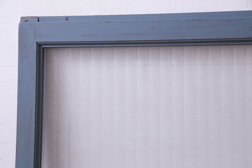 ペイント家具　チェッカーガラス入り!シャビーシックなガラス戸(窓、引き戸、建具)2枚組