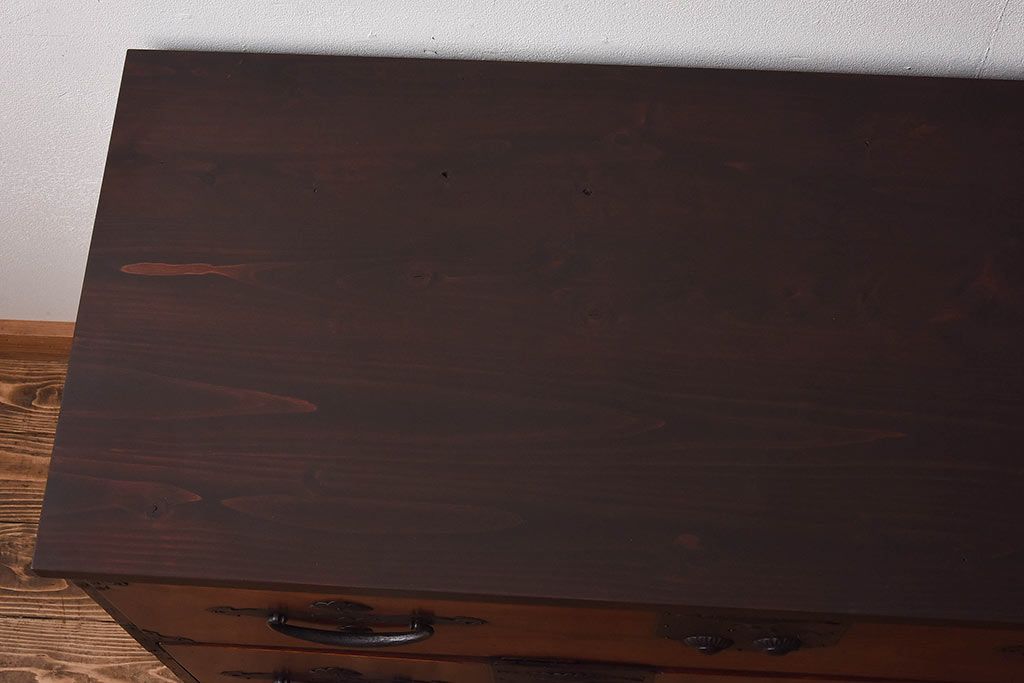 アンティーク家具　前板ケヤキ材　明治期　上品な雰囲気漂う二本松箪笥ローボード(衣装箪笥、リビングボード)