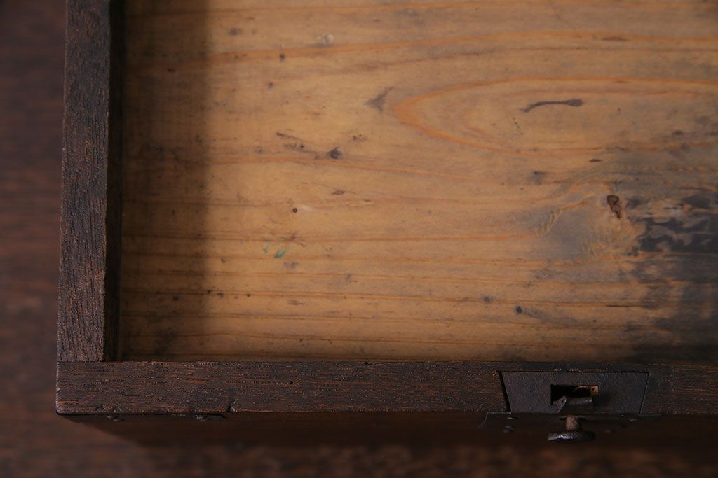 アンティーク雑貨　和製アンティーク　栓材　古さを感じさせる木の風合いが魅力的な硯箱(小引き出し、小物入れ、木箱)
