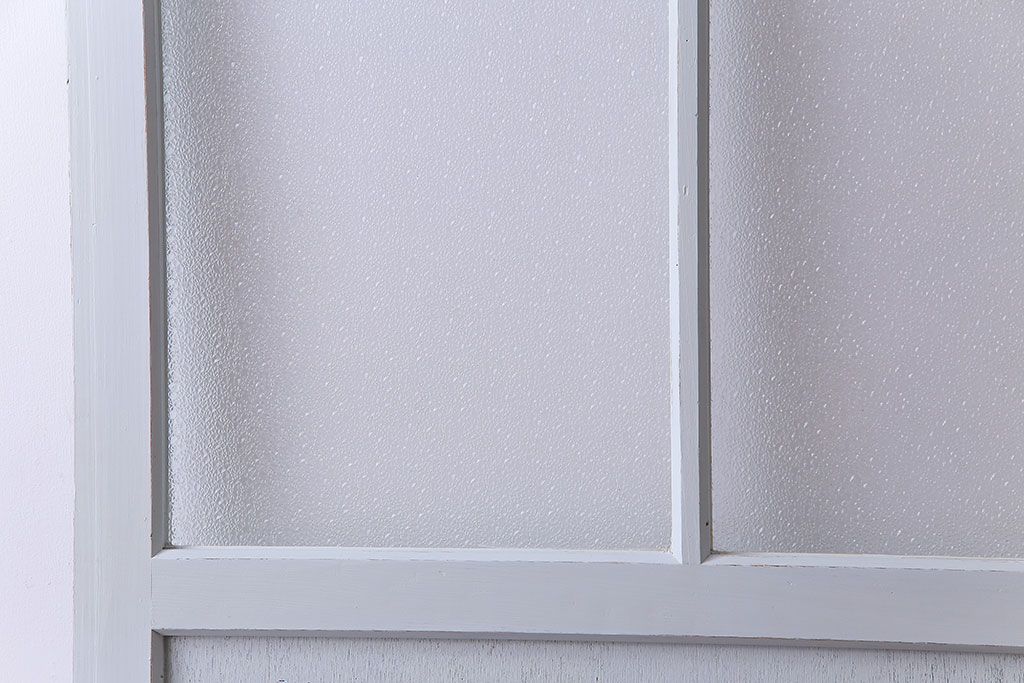 ペイント建具　シャビーな雰囲気が魅力的なダイヤガラス入りの引き戸1枚(ガラス戸、仕切り戸)