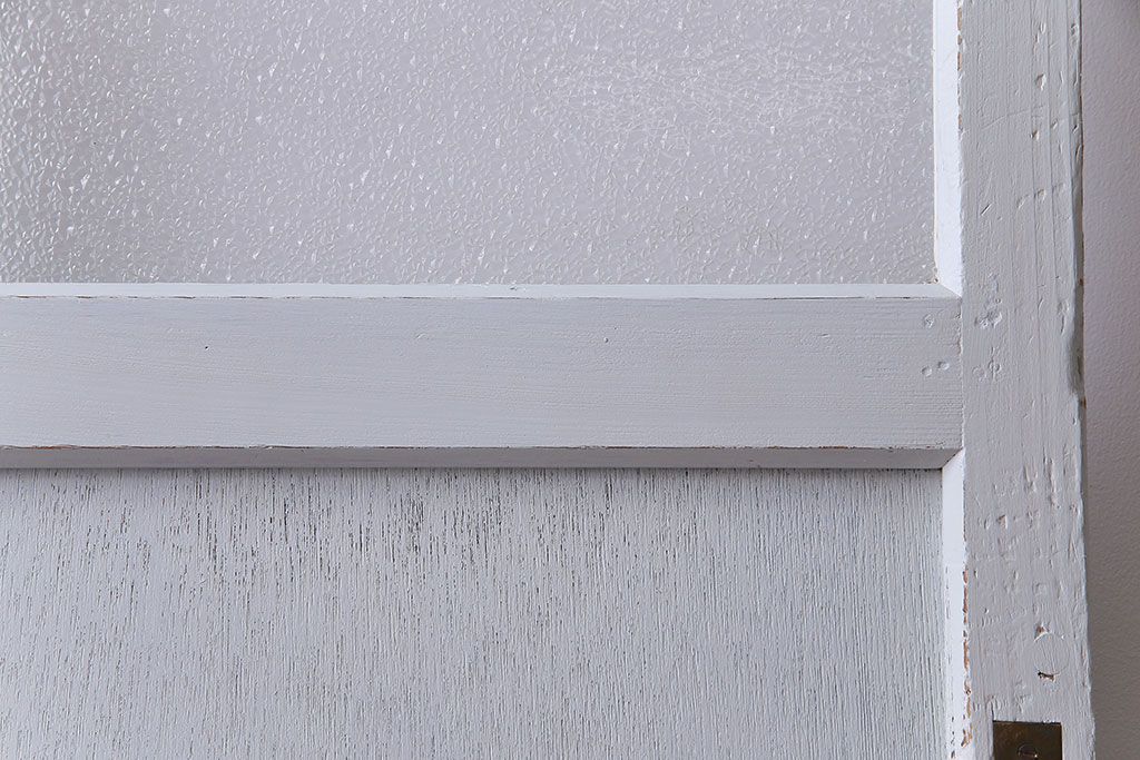 ペイント建具　シャビーな雰囲気が魅力的なダイヤガラス入りの引き戸1枚(ガラス戸、仕切り戸)