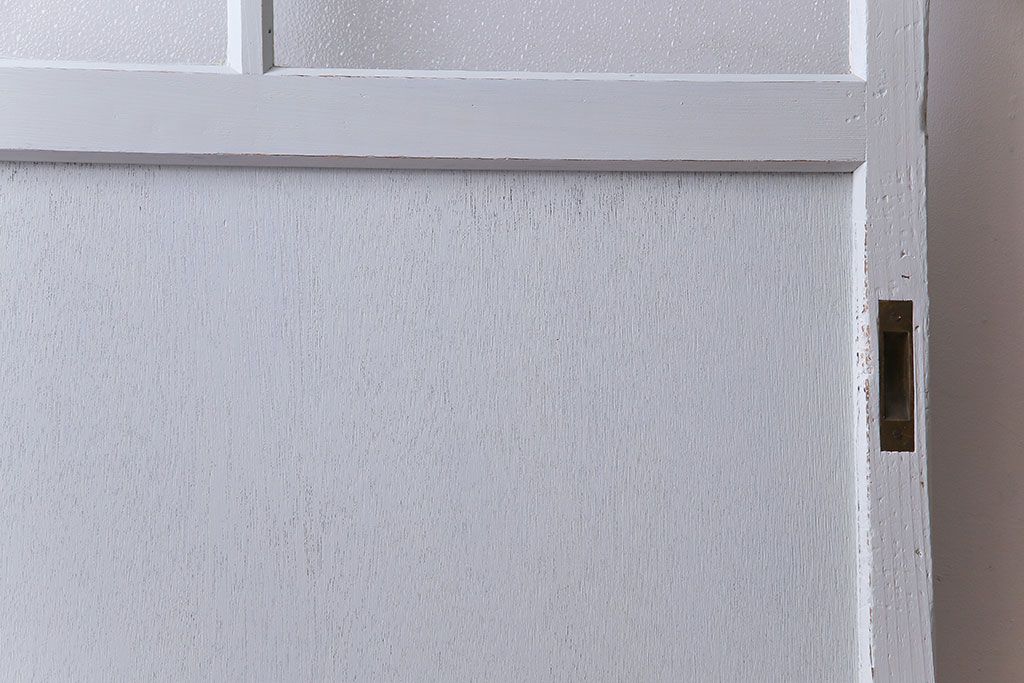 ペイント建具　シャビーな雰囲気が魅力的なダイヤガラス入りの引き戸1枚(ガラス戸、仕切り戸)