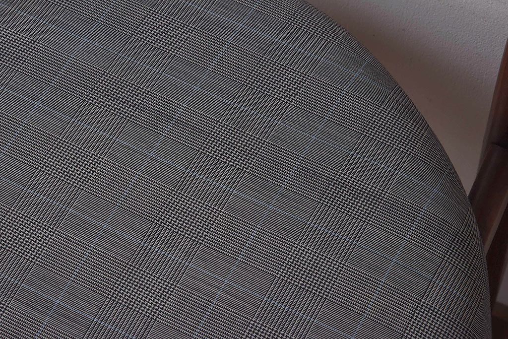 ヴィンテージ家具　北欧ビンテージ　G-PLAN(ジープラン)　Fresco(フレスコ)　水色のラインが爽やかなダイニングチェア(サーキュラーチェア、椅子)