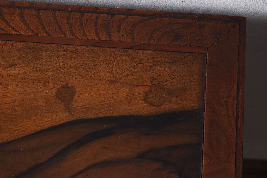アンティーク家具　リメイク　天板黒柿材　独特な杢目が魅力の鉄脚ローボード(戸棚、リビングボード)