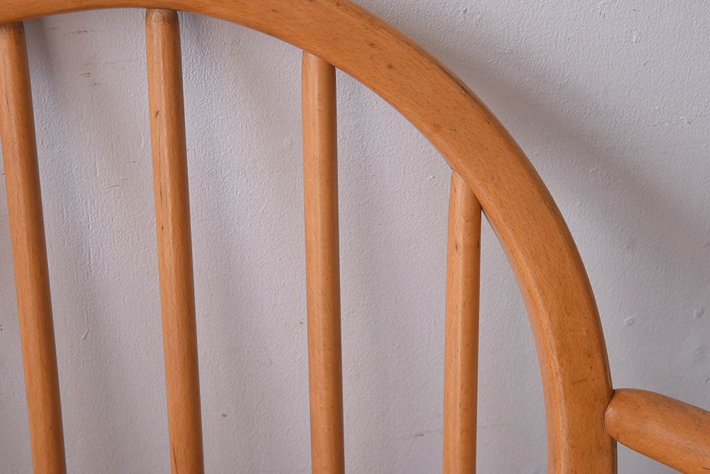 イギリス家具　ERCOL(アーコール) ローバック　ウィンザーアームチェア(ダイニングチェア)