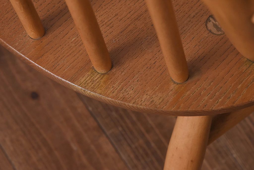 イギリス家具　ERCOL(アーコール) ローバック　ウィンザーアームチェア(ダイニングチェア)