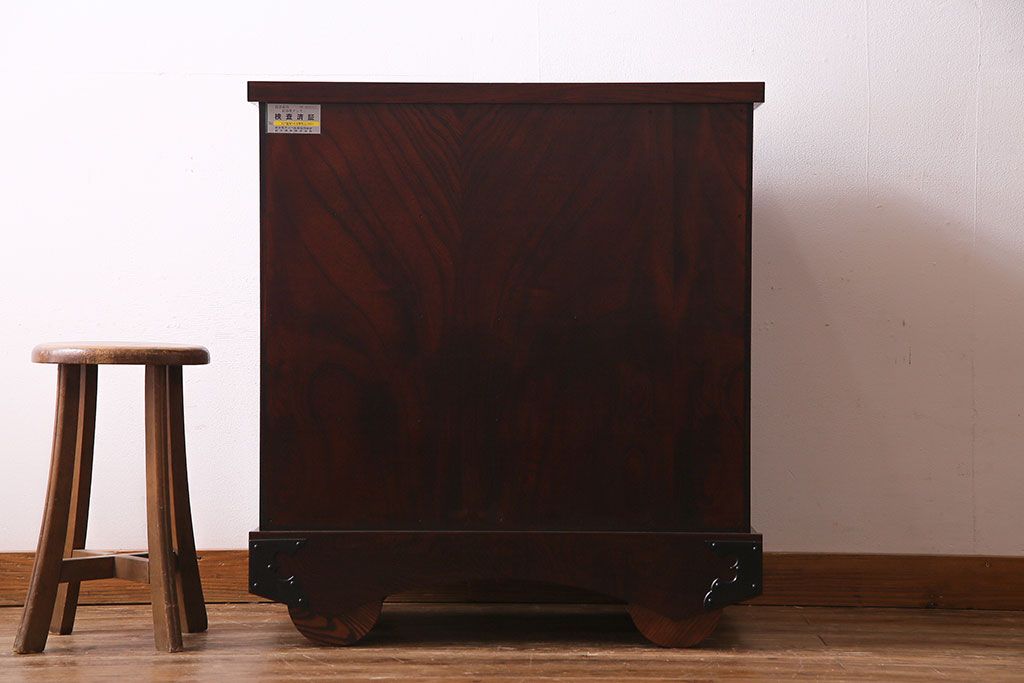 中古美品　岩谷堂箪笥　桐文様　銀河5号　車箪笥(整理箪笥、チェスト、桐箪笥、桐たんす)