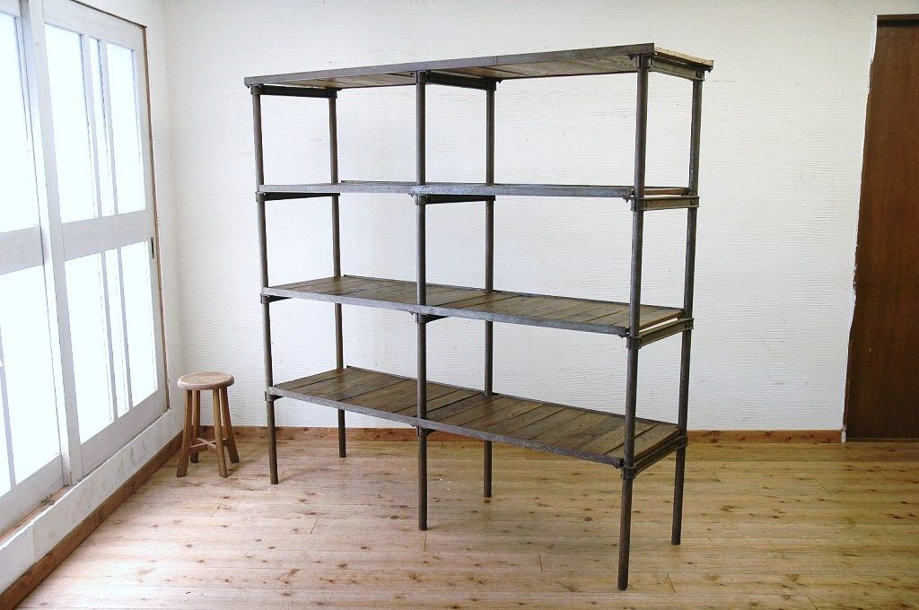 アンティーク家具　◆重厚!古いアイアンの大きな陳列棚