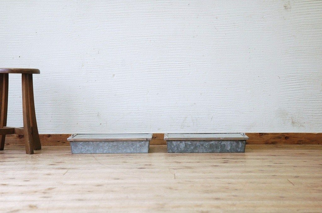 アンティーク家具　古い駄菓子屋のブリキのガラスケース2個組4