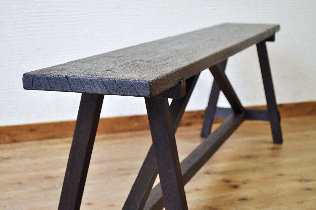 アンティーク家具　古い木味のシックなベンチ