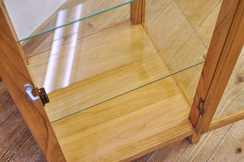 家具職人の特製ガラスケース3