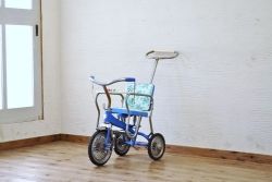 アンティーク雑貨　デッドストック品　古い子供自転車(三輪車)5