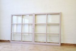 古い学校のペイント引き戸2枚セット4(窓)