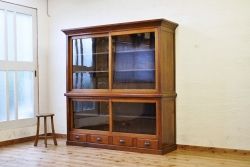 アンティーク家具　古いナラ材の大きな二段重ね収納棚