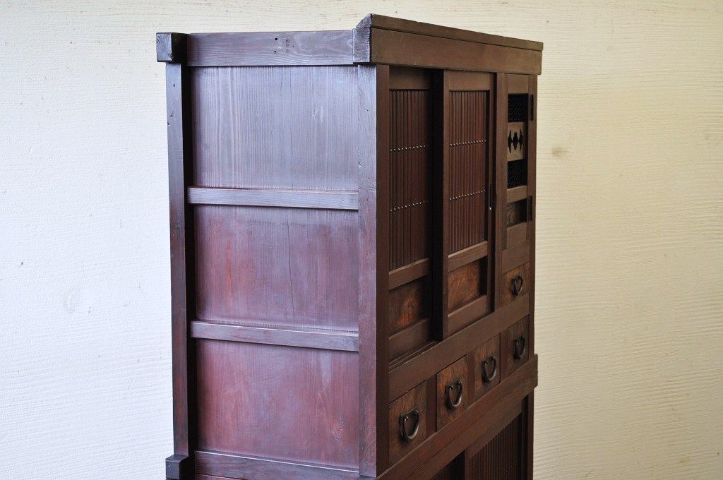 アンティーク家具　極上!状態の素晴らしい四尺近江水屋箪笥
