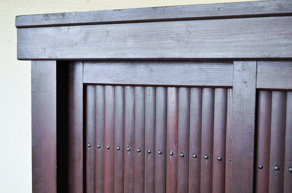 アンティーク家具　極上!状態の素晴らしい四尺近江水屋箪笥