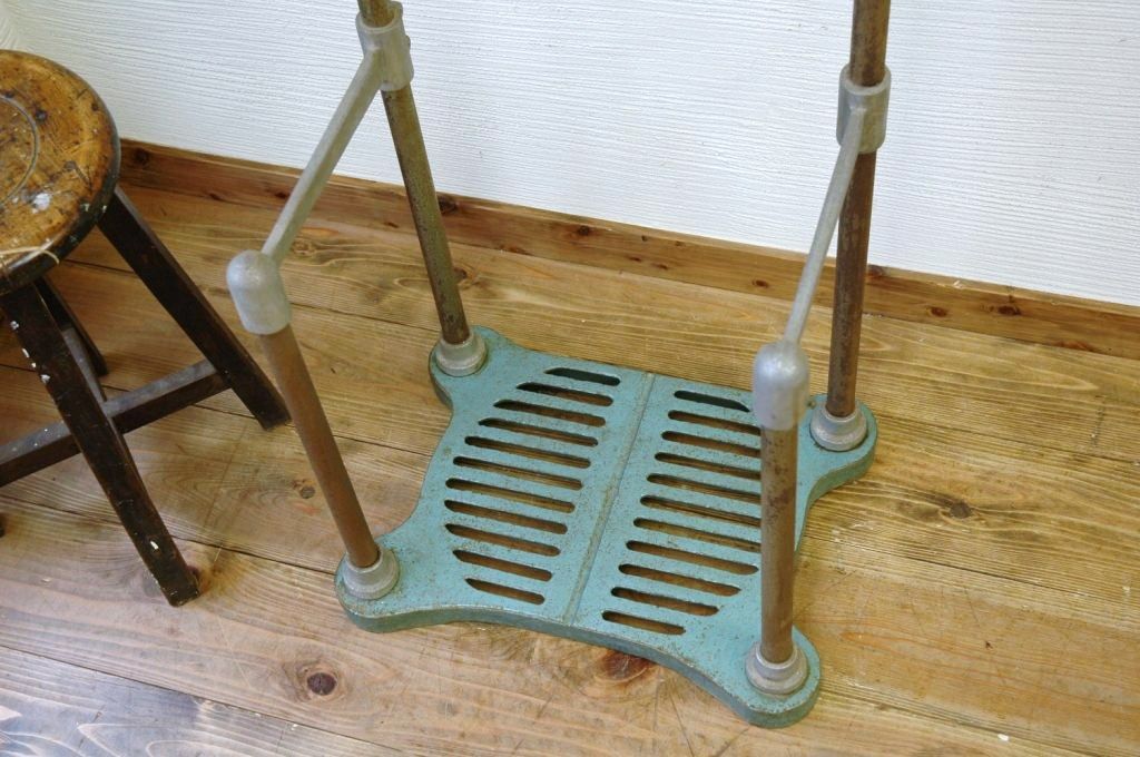 アンティーク雑貨　珍品!古い病院のレトロなレントゲン台