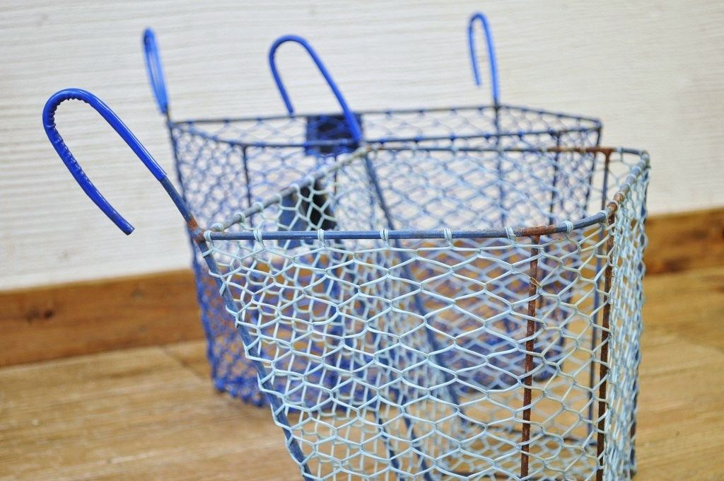 アンティーク雑貨　レトロなカゴ2個セット