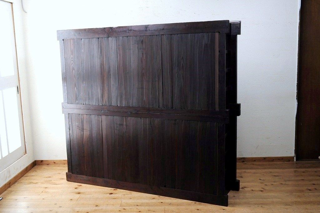 アンティーク家具　古民具　骨董　古い商家の極太骨組　収納箪笥(水屋箪笥)