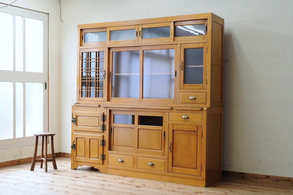アンティーク家具　◇珍品!古いナラ材の作業台と冷蔵庫のついた特大食器棚