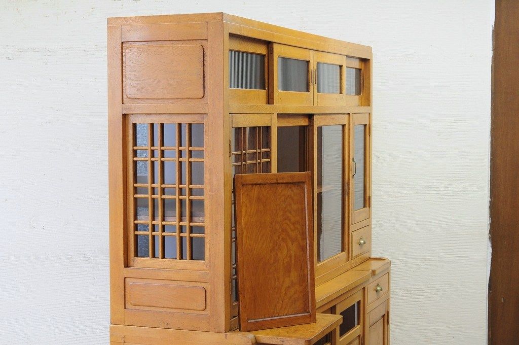 アンティーク家具　◇珍品!古いナラ材の作業台と冷蔵庫のついた特大食器棚