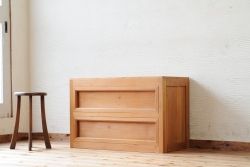 美品!モダンなデザインのローボード2