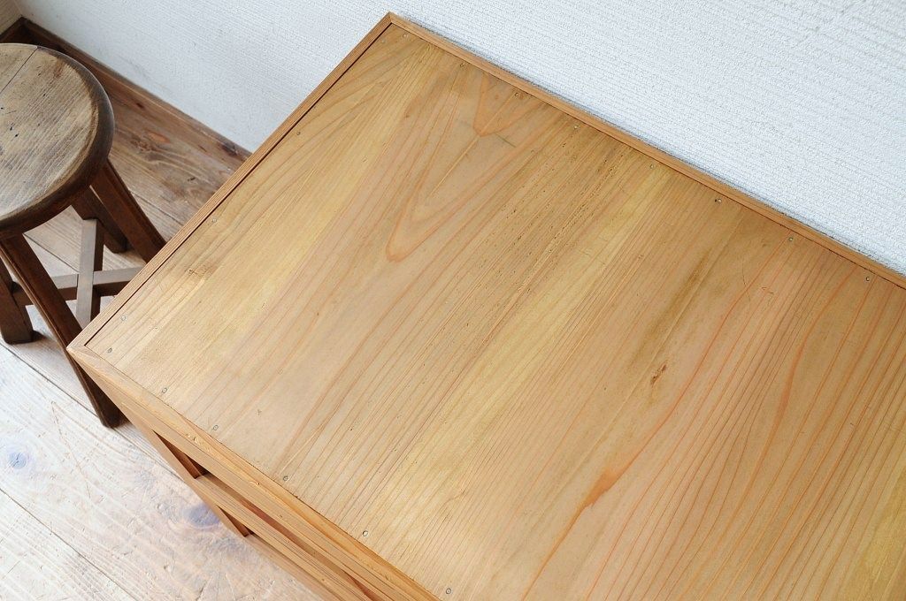 美品!モダンなデザインのローボード2