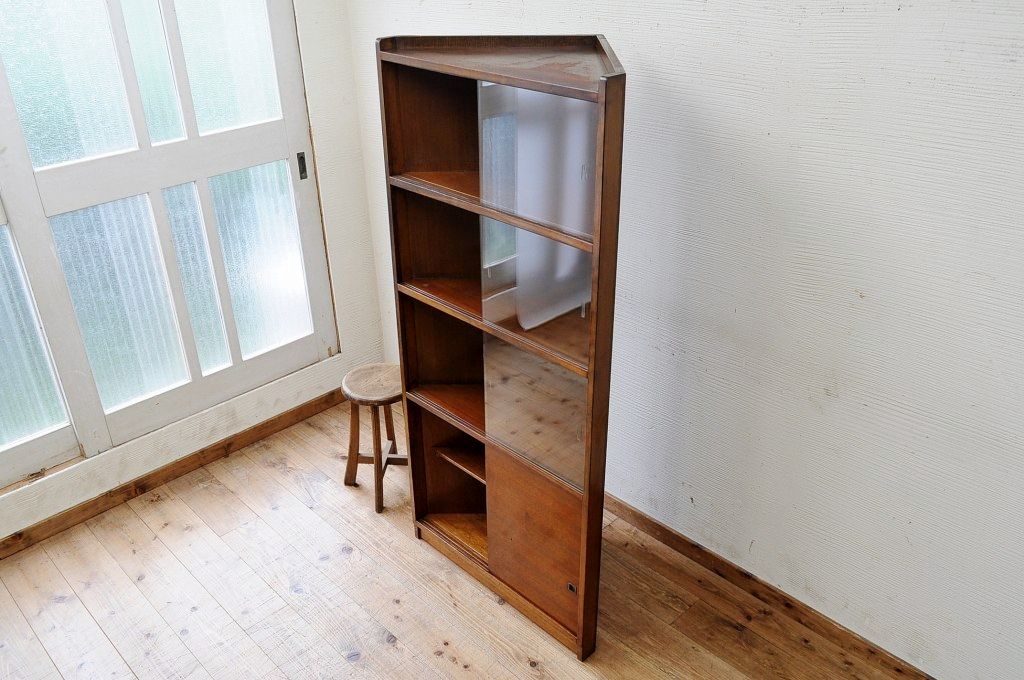 レトロ家具　1960年代 レトロなコーナーキャビネット