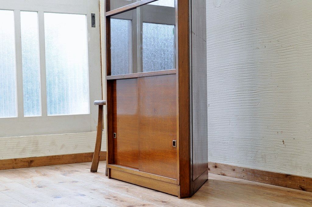レトロ家具　1960年代 レトロなコーナーキャビネット