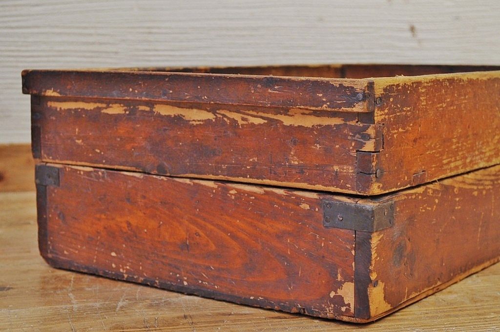 アンティーク雑貨　古い木の菓子箱2個セット