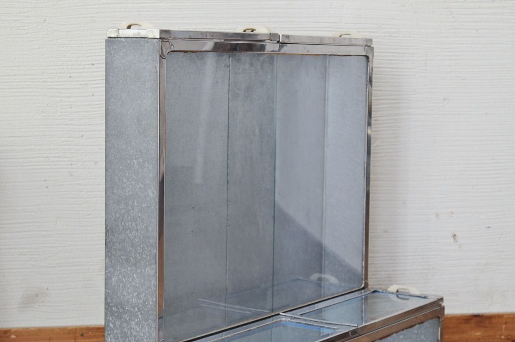 アンティーク家具　珍品!古いブリキのガラスケース4