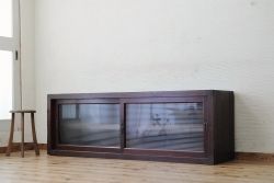 アンティーク家具　古い木のモールガラスローボード2