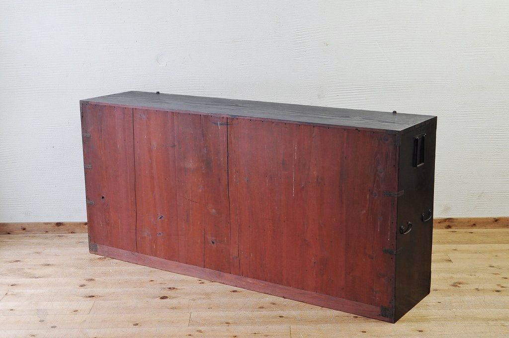 アンティーク家具　明治〜大正　迫力の一間大川箪笥(下段)