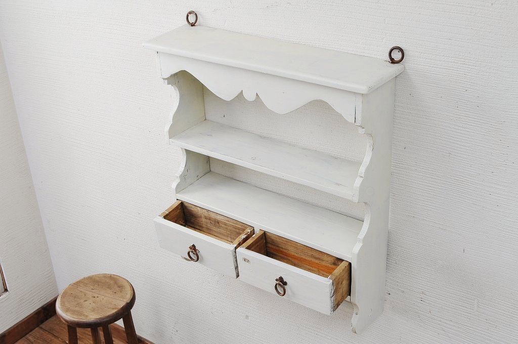 アンティーク家具　新品展示品　ペイントウォールシェルフ1