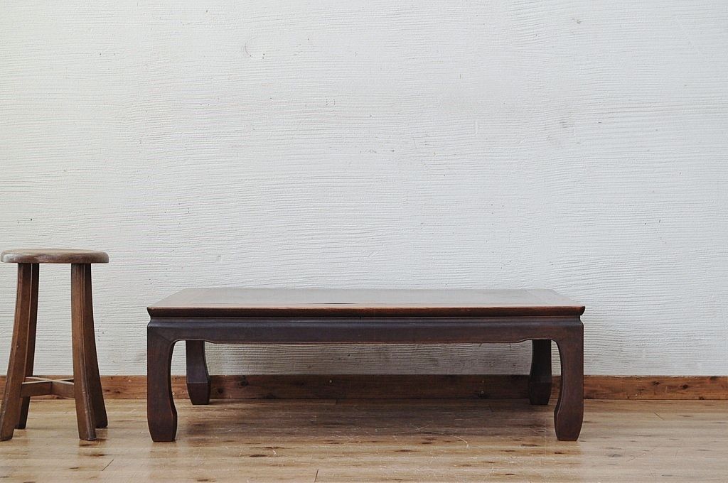 レトロ家具　古い木のレトロな座卓