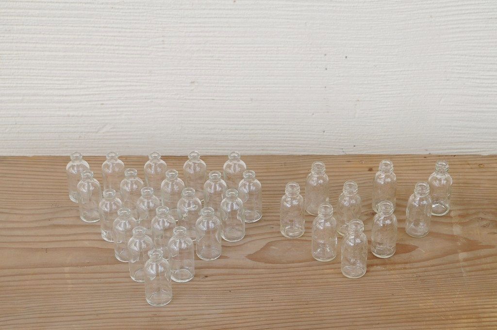アンティーク雑貨　気泡の入ったガラス瓶(ビン)29本セット