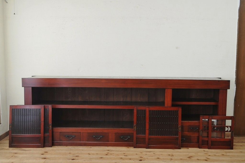 アンティーク家具　極上!前面欅の漆塗り九尺水屋箪笥サイドボード(上段) (食器棚、収納棚)