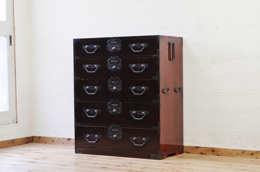 極上美品!漆の綺麗な松本箪笥