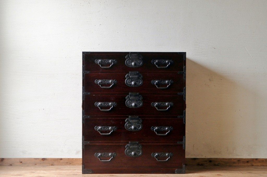 極上美品!漆の綺麗な松本箪笥