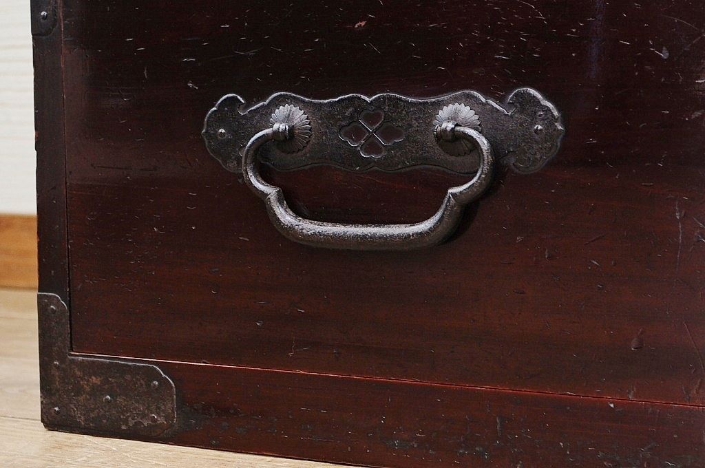 極上美品!漆の綺麗な松本箪笥