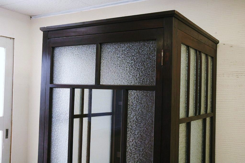 極上美品!古い木の三面ガラス電話ボックス