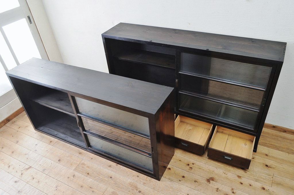 極上美品!古い木の大きなモールガラス収納棚(陳列棚)
