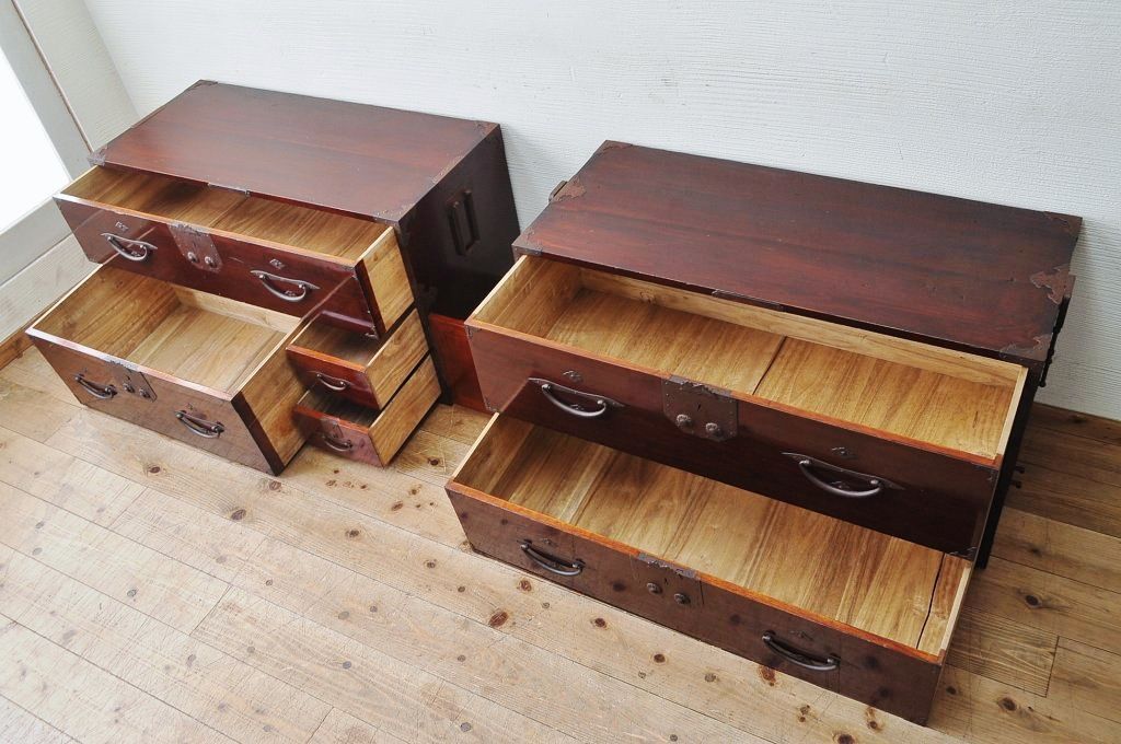 極上美品!漆の綺麗な上手二本松箪笥