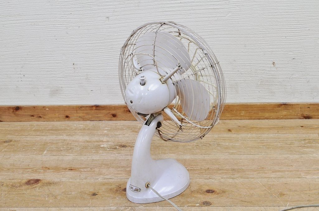 アンティーク雑貨　レトロ日立扇風機