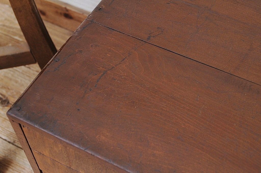 レトロ家具　古い木のレトロな小引き出し