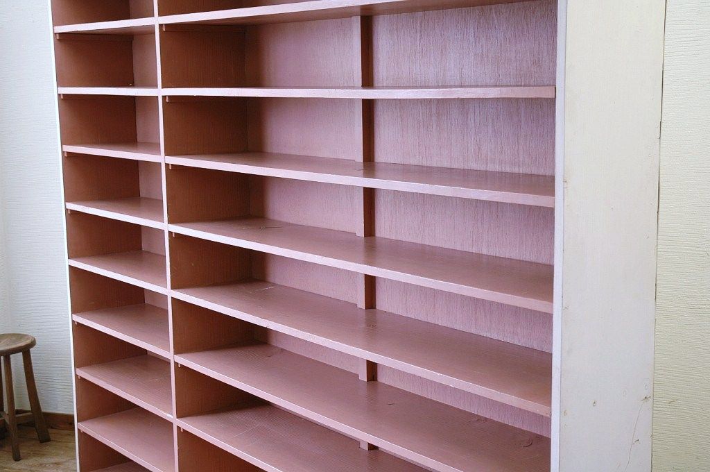 アンティーク家具　特大!ペンキの剥げた大きな飾り棚